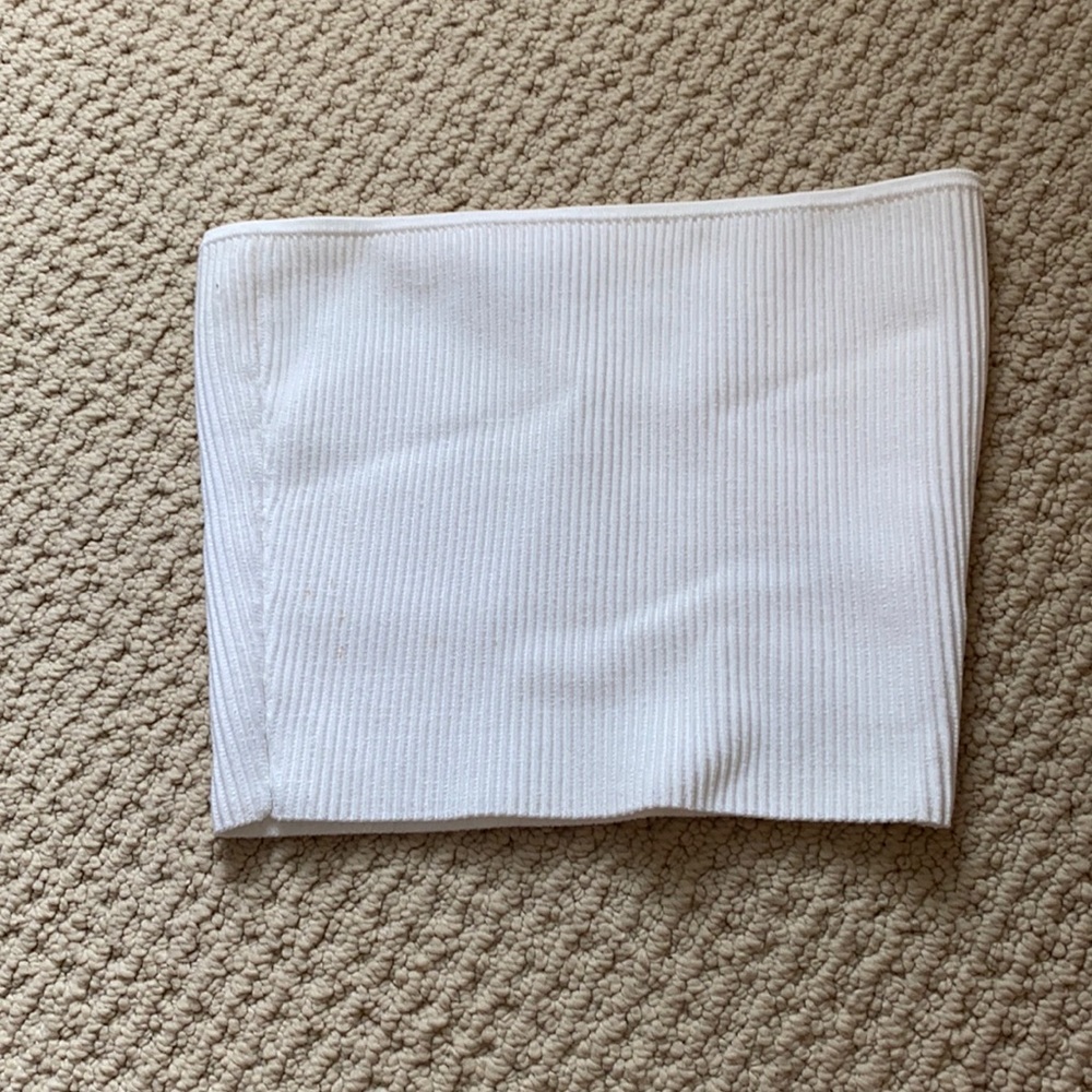 Aritzia tube top size small